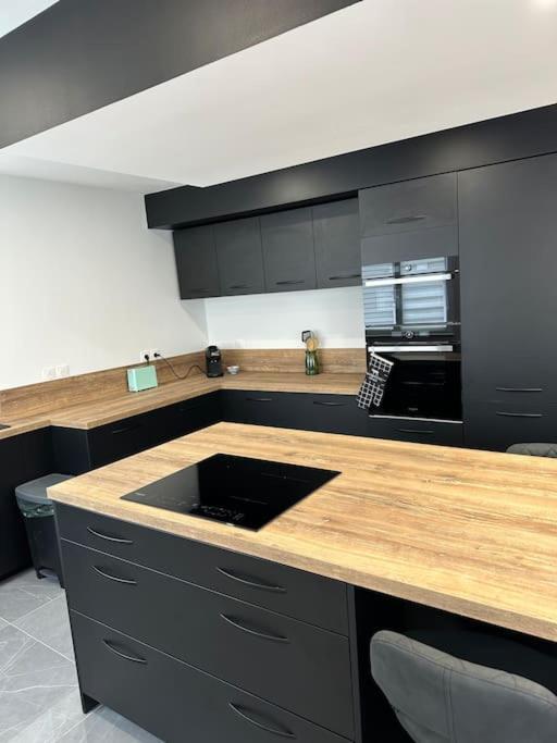 Appartement Lahoucine Boulogne-sur-Mer Buitenkant foto