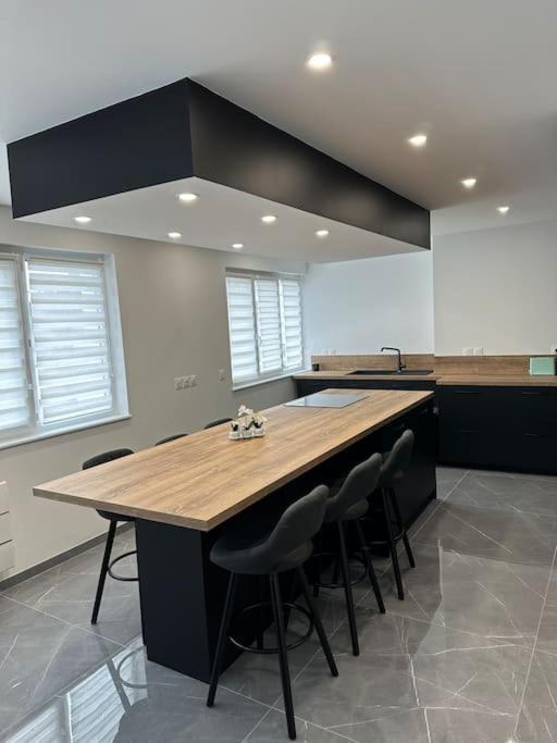 Appartement Lahoucine Boulogne-sur-Mer Buitenkant foto